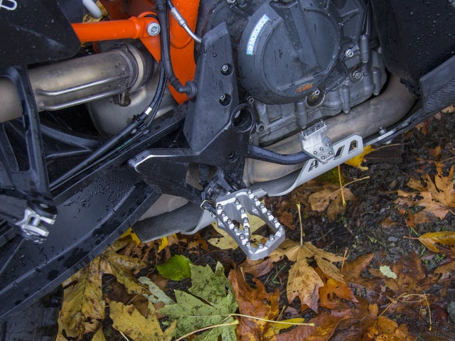 AltRider Adventure II Foot Pegs for Yamaha Tenere 700 and KTM / Husqvarna / GasGas Models - Black