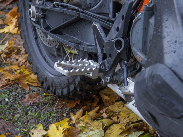 AltRider Adventure II Foot Pegs for Yamaha Tenere 700 and KTM / Husqvarna / GasGas Models - Black