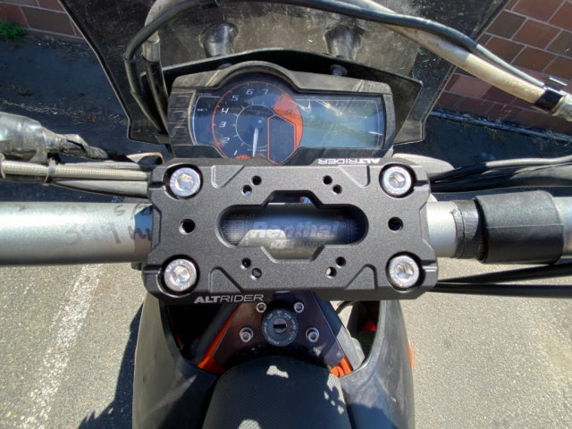 AltRider Top Clamp with AMPS for KTM Models
