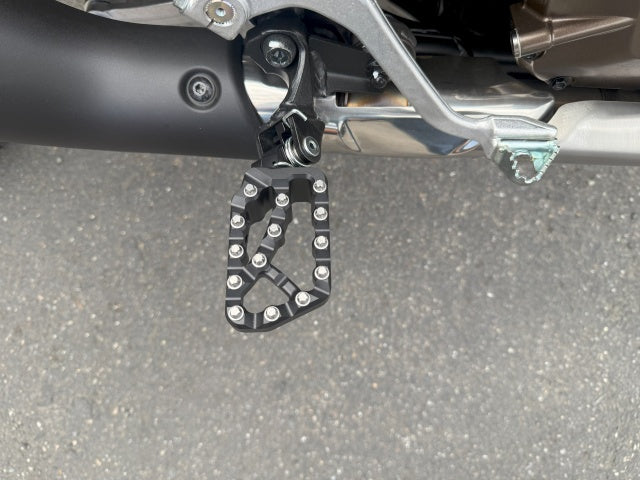 AltRider Adventure Foot Pegs for the Honda CRF1100 Africa Twin/ ADV Sports