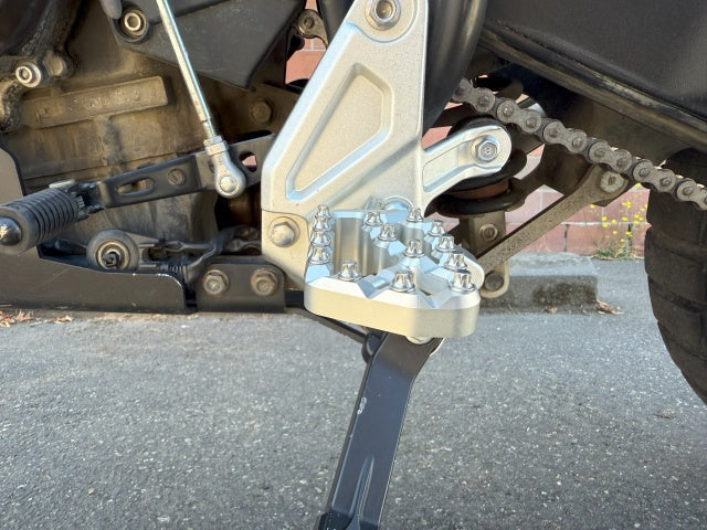 AltRider Adventure II Foot Pegs for Yamaha Tenere 700 and KTM / Husqvarna / GasGas Models - Black