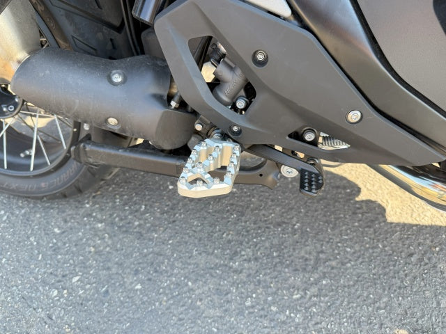 AltRider Adventure X Foot Pegs for the BMW R 1300 / 1250 / 1200 GS/GSA