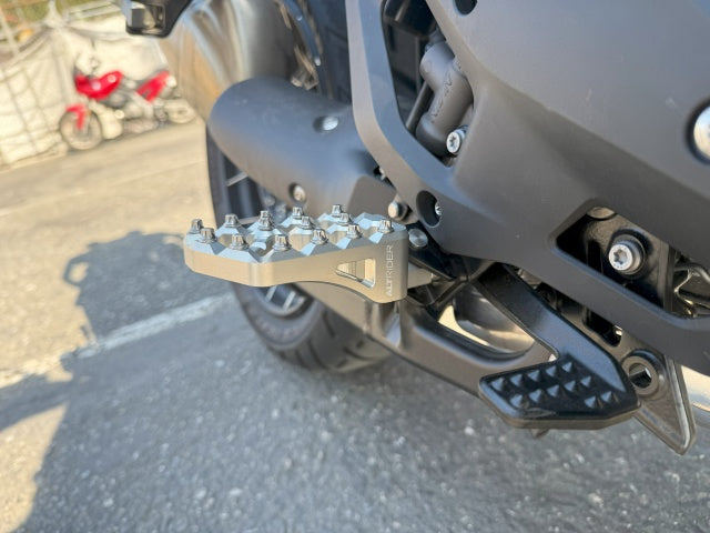 AltRider Adventure X Foot Pegs for the BMW R 1300 / 1250 / 1200 GS/GSA