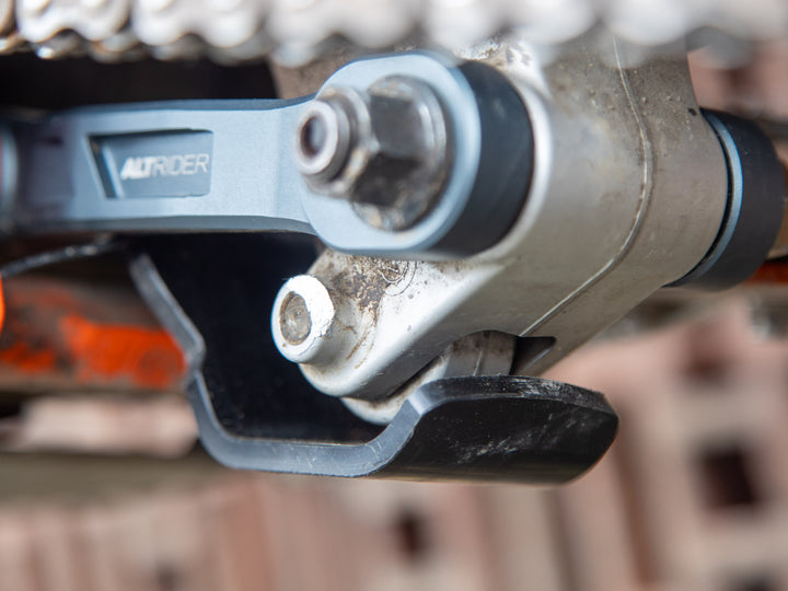 AltRider Suspension Lowering Linkage for the KTM 690 Enduro / Husqvarna 701 / GasGas 700
