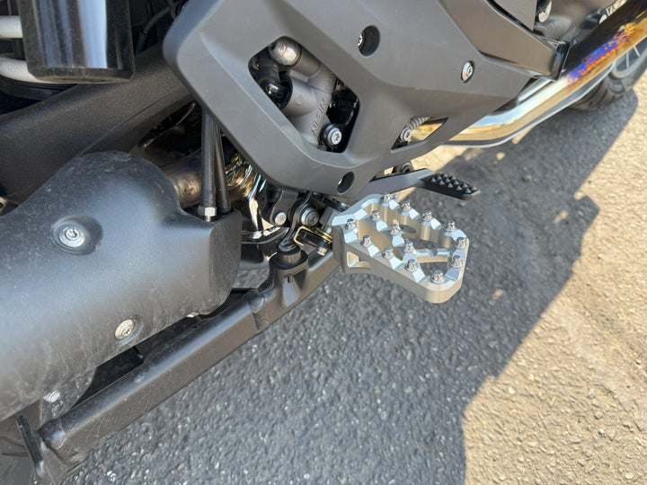 AltRider Adventure X Foot Pegs for the BMW R 1300 / 1250 / 1200 GS/GSA